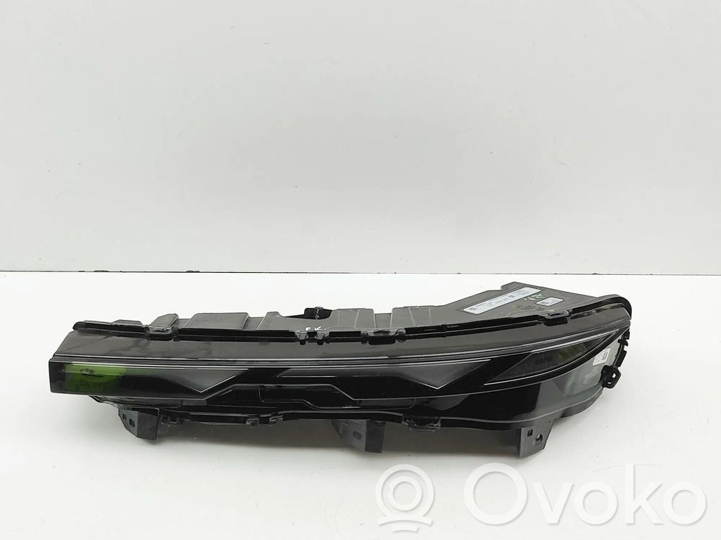 BMW XM LED Daytime headlight 