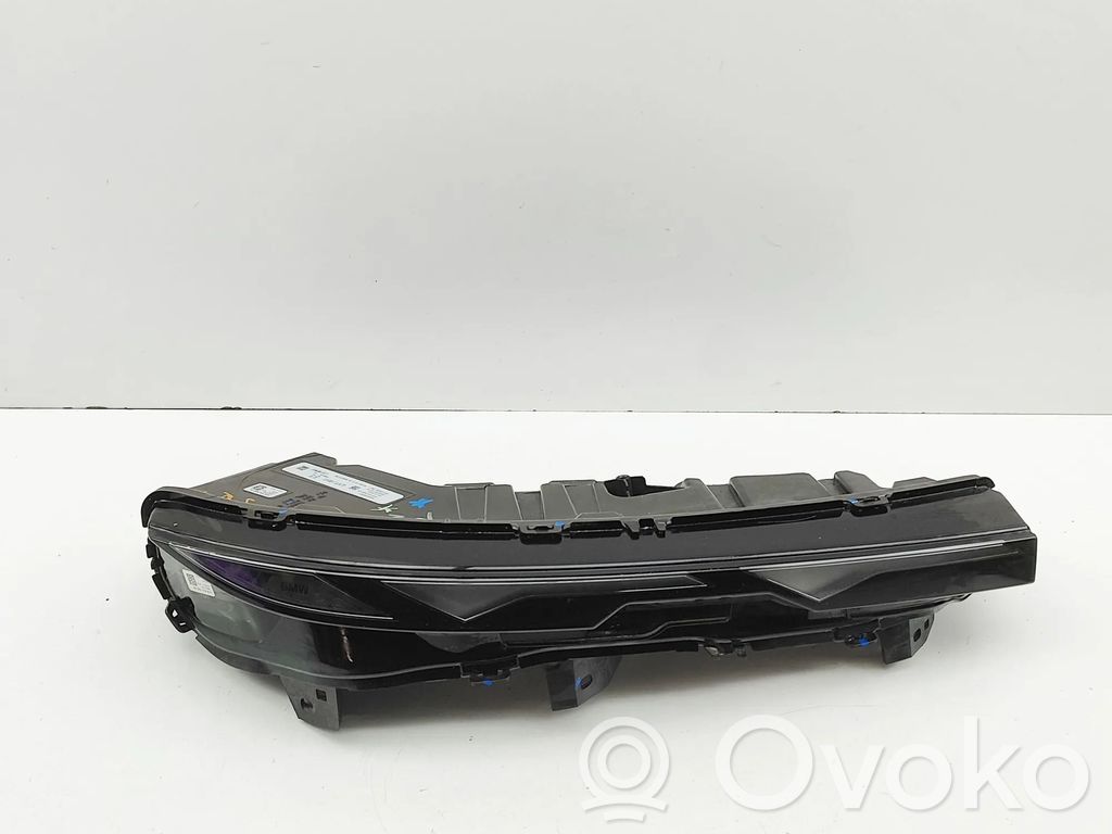 BMW XM LED Daytime headlight 