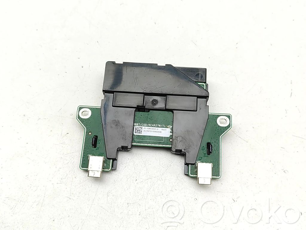 Enchufe conector USB   154612900D