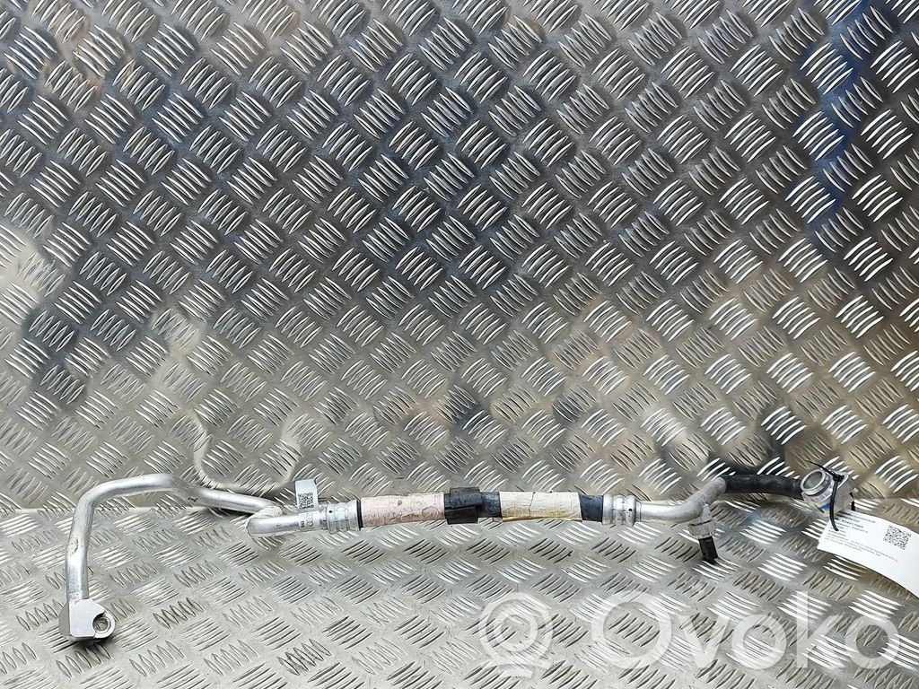 Audi e-tron Ilmastointilaitteen putki (A/C) 