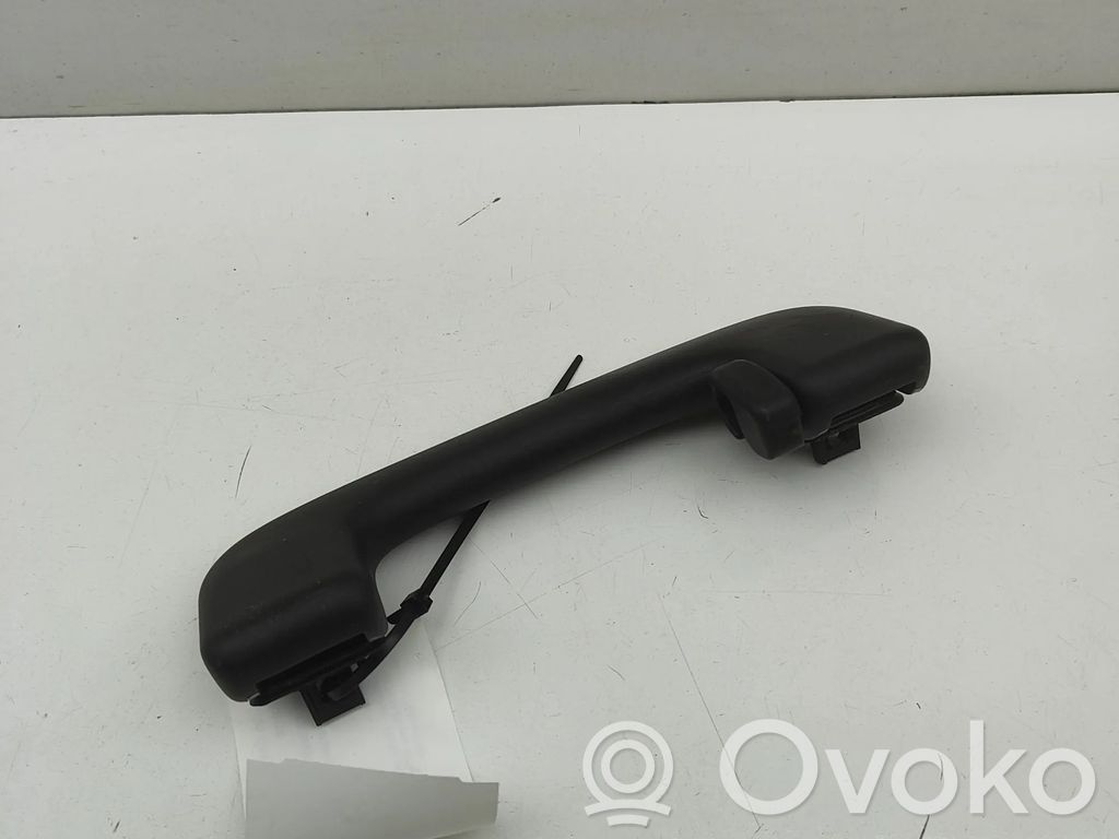Ford Explorer EV Asidero interior trasero 