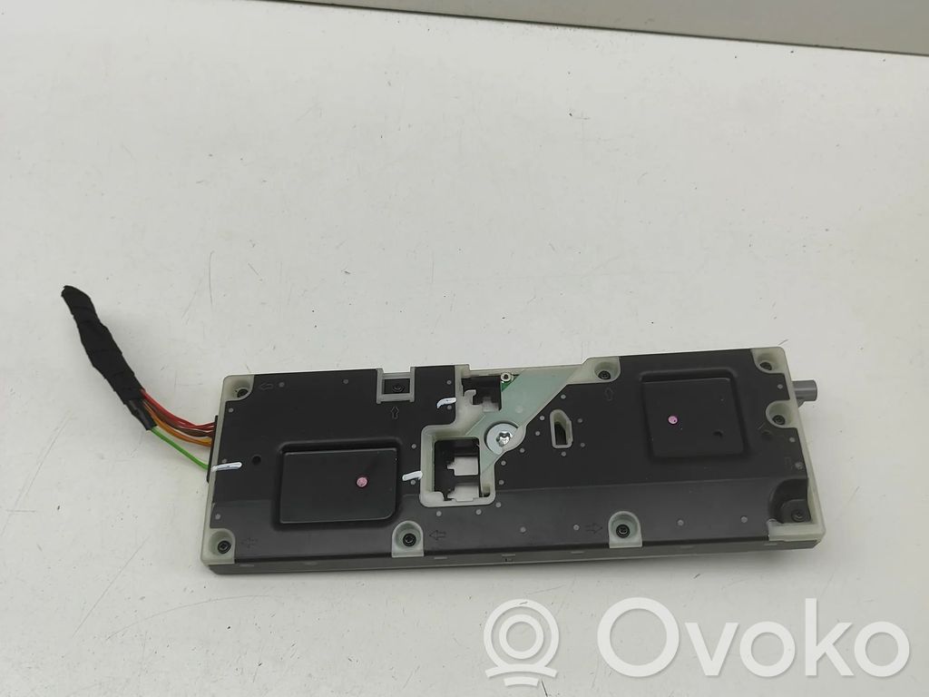 GPS Antenne   1EA035741L,1EA035741F