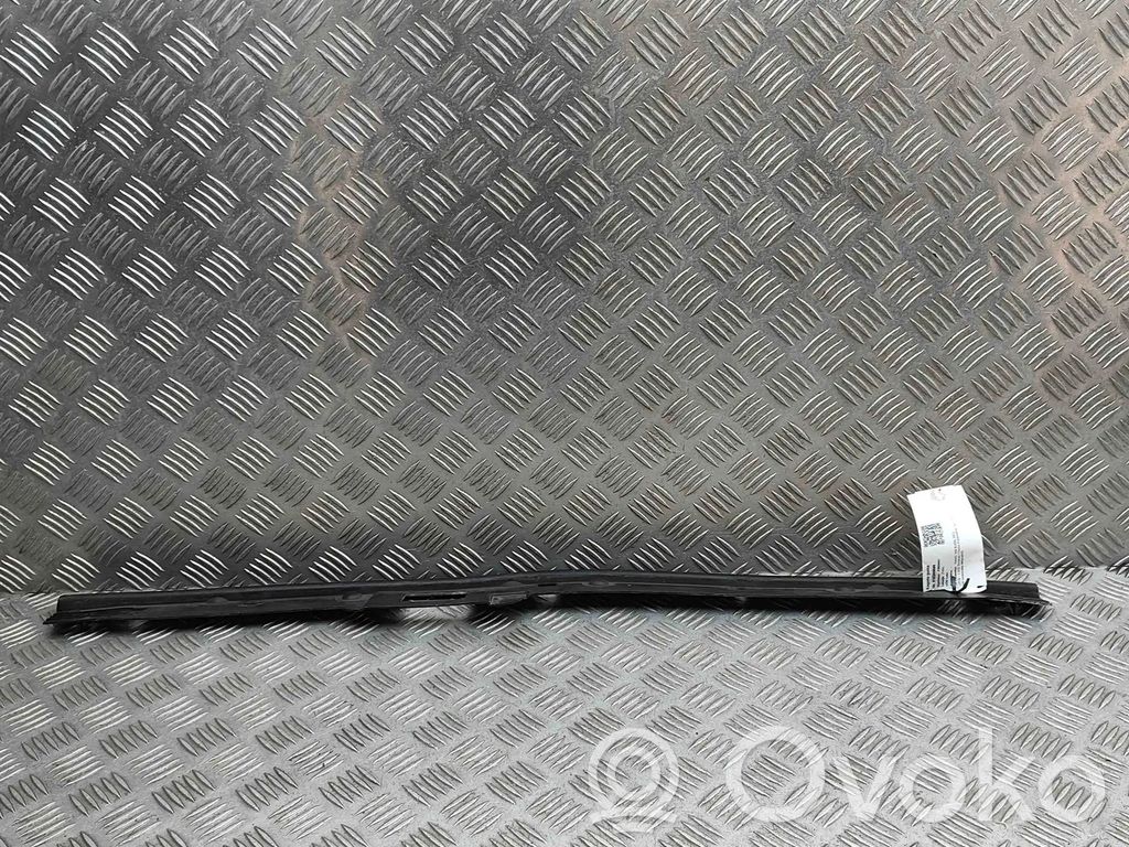 Volvo V60 Uszczelka pokrywy silnika / maski przedniej 