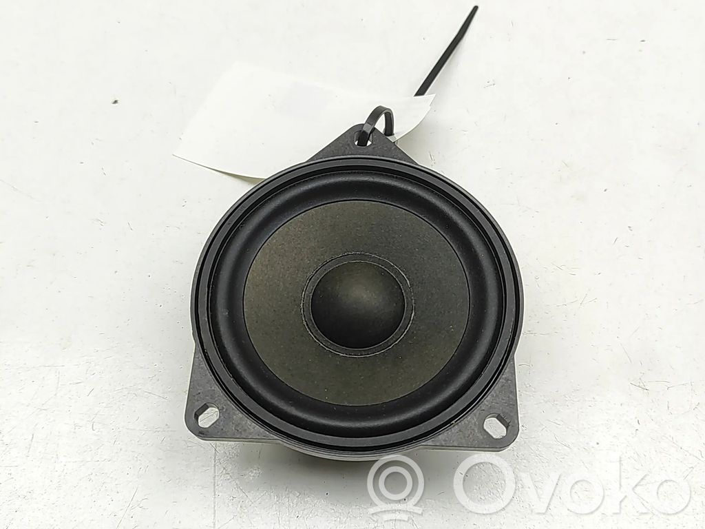 BMW X6M G06 F96 Altavoz del panel 