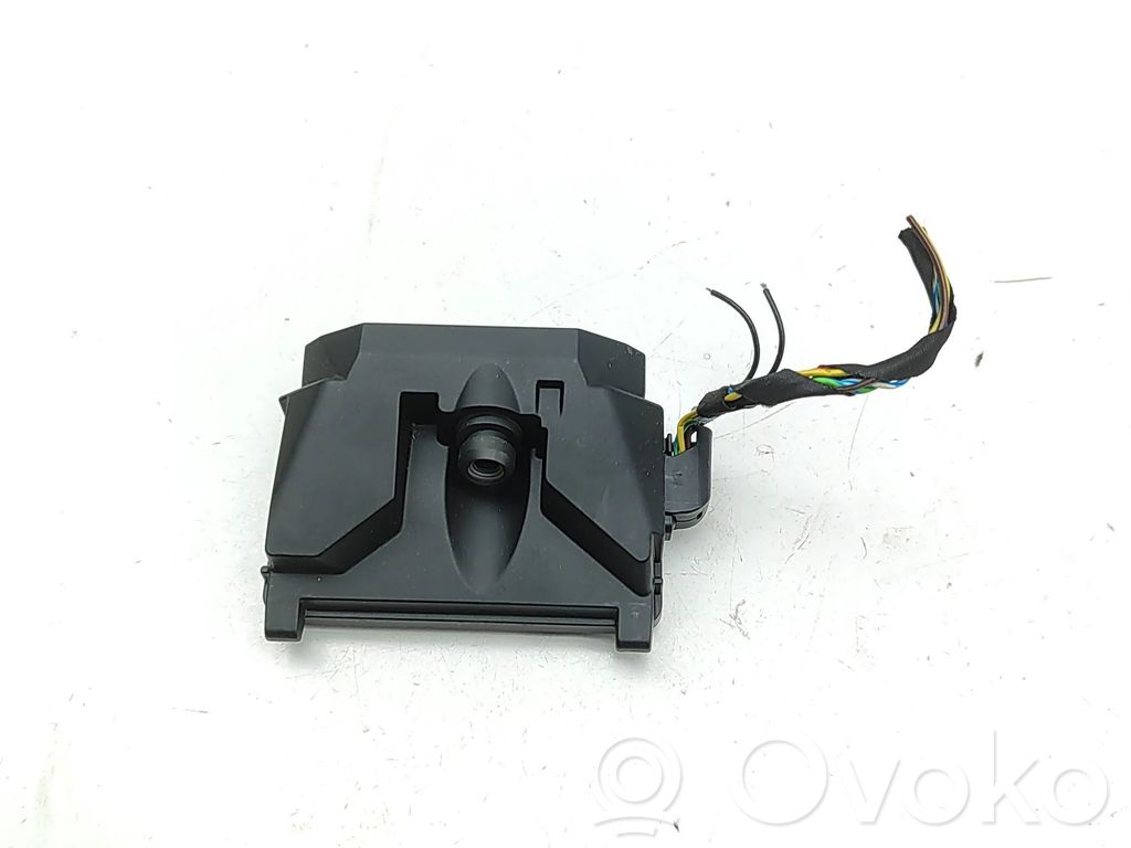 BMW X6M G06 F96 Windshield/windscreen camera 