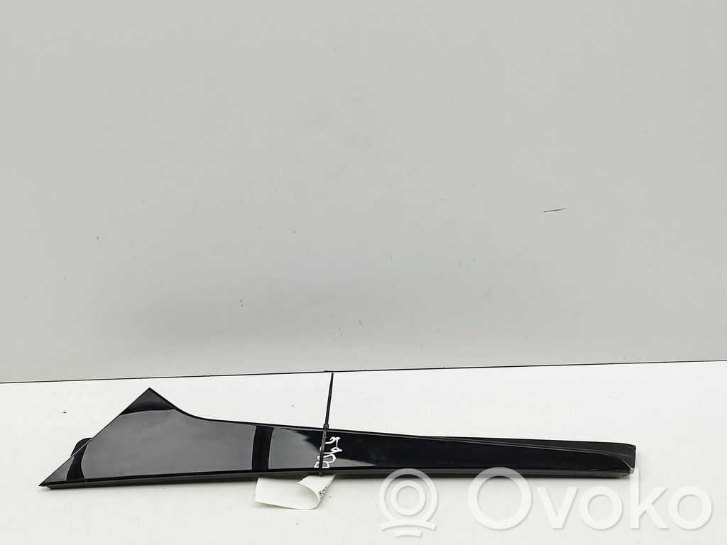 Audi Q8 Tailgate trim 