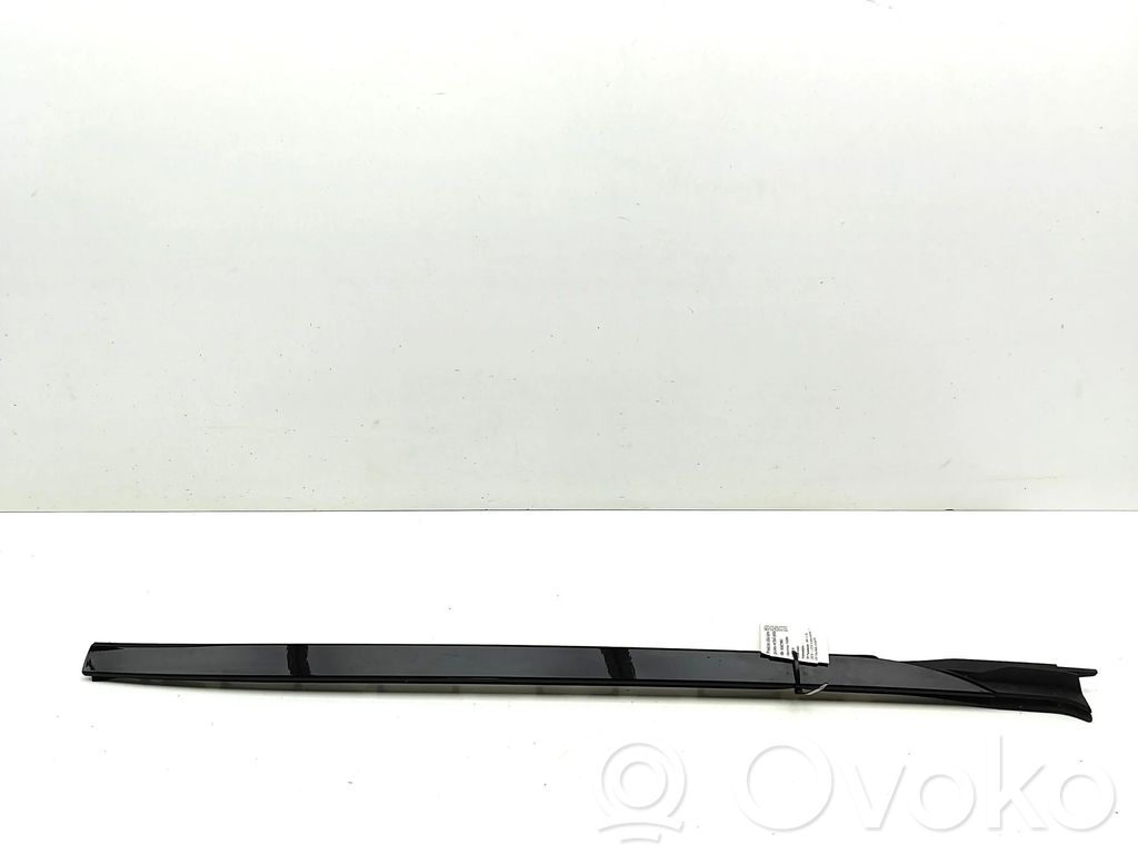 BMW X5 G05 Windshield trim 