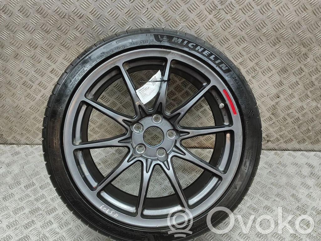 Tesla Model 3 R19-alumiinivanne 
