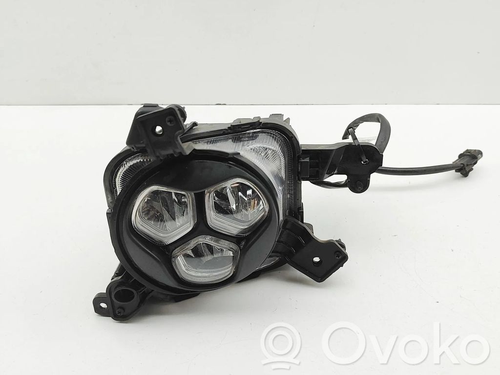 Etusumuvalo   92201D41,92201D4100