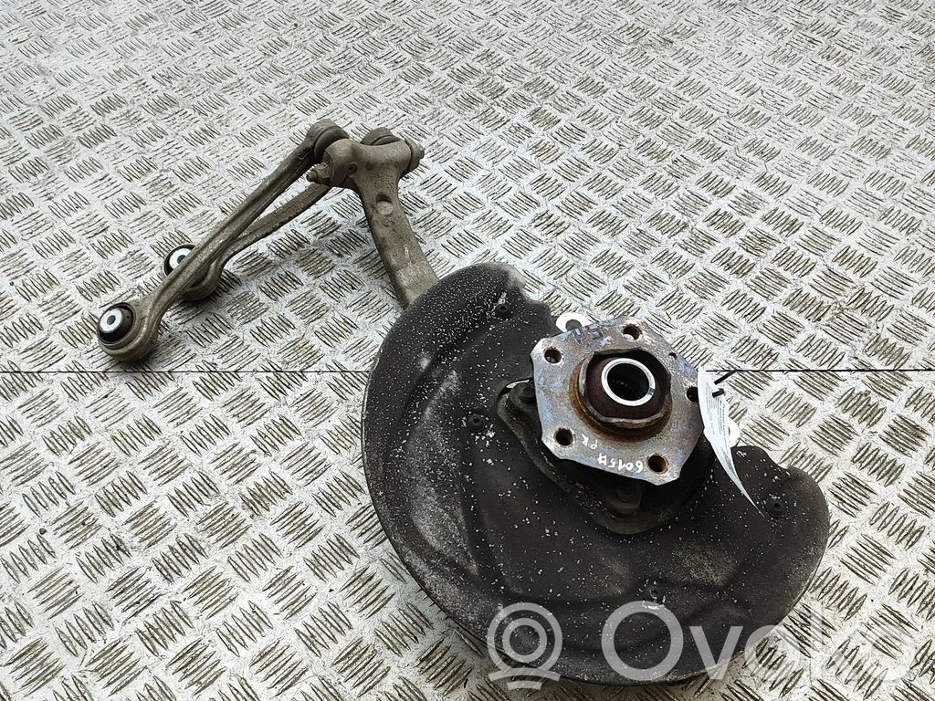 Audi A5 Priekinė stebulė 