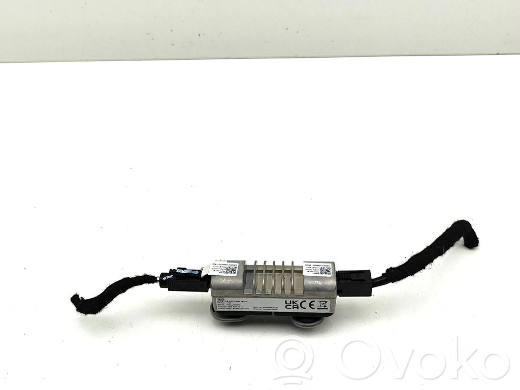 Pystyantennivahvistin   SA3EFU7922070