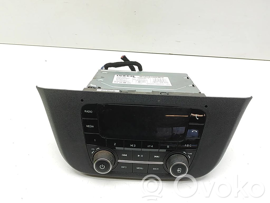 Iveco Daily 6th gen Unité principale radio / CD / DVD / GPS