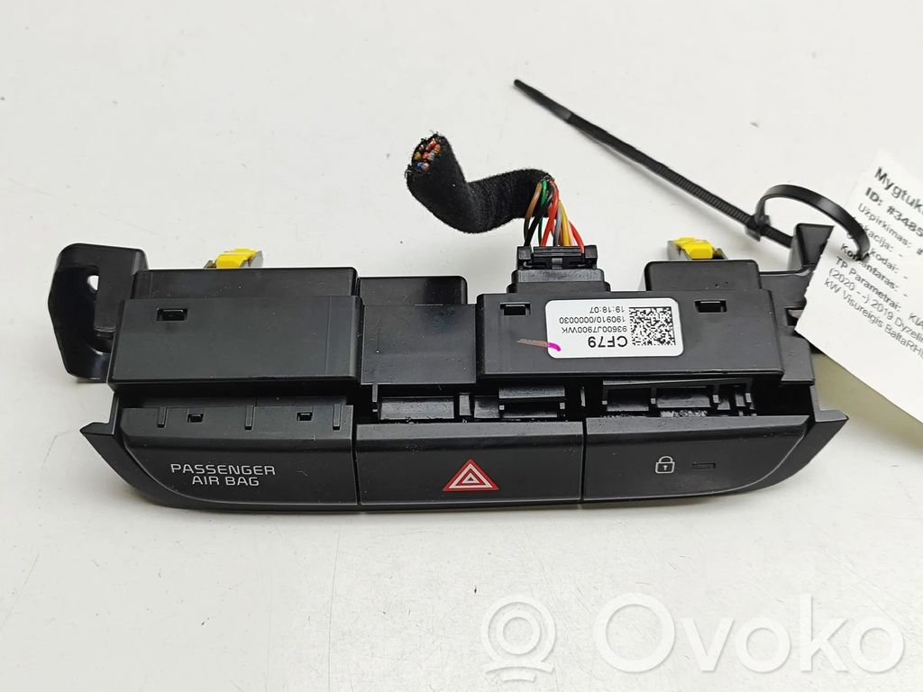 KIA Xceed Botón interruptor de luz de peligro 