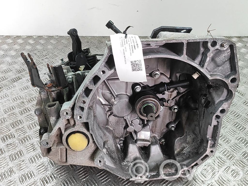 Nissan Note (E12) 6 Gang Schaltgetriebe 