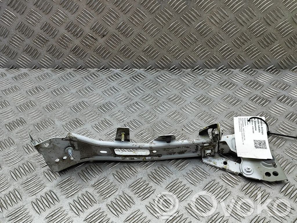 Audi A4 S4 B9 8W Uchwyt / Mocowanie błotnika przedniego 