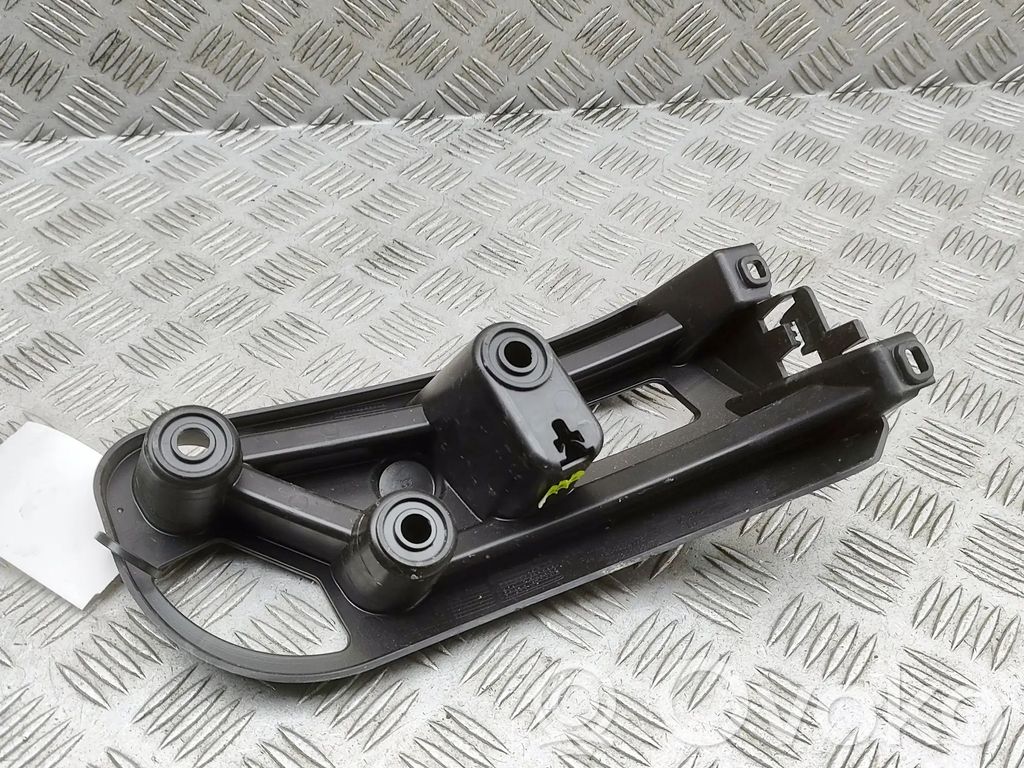 Peugeot 2008 II Suport montare bară spate 