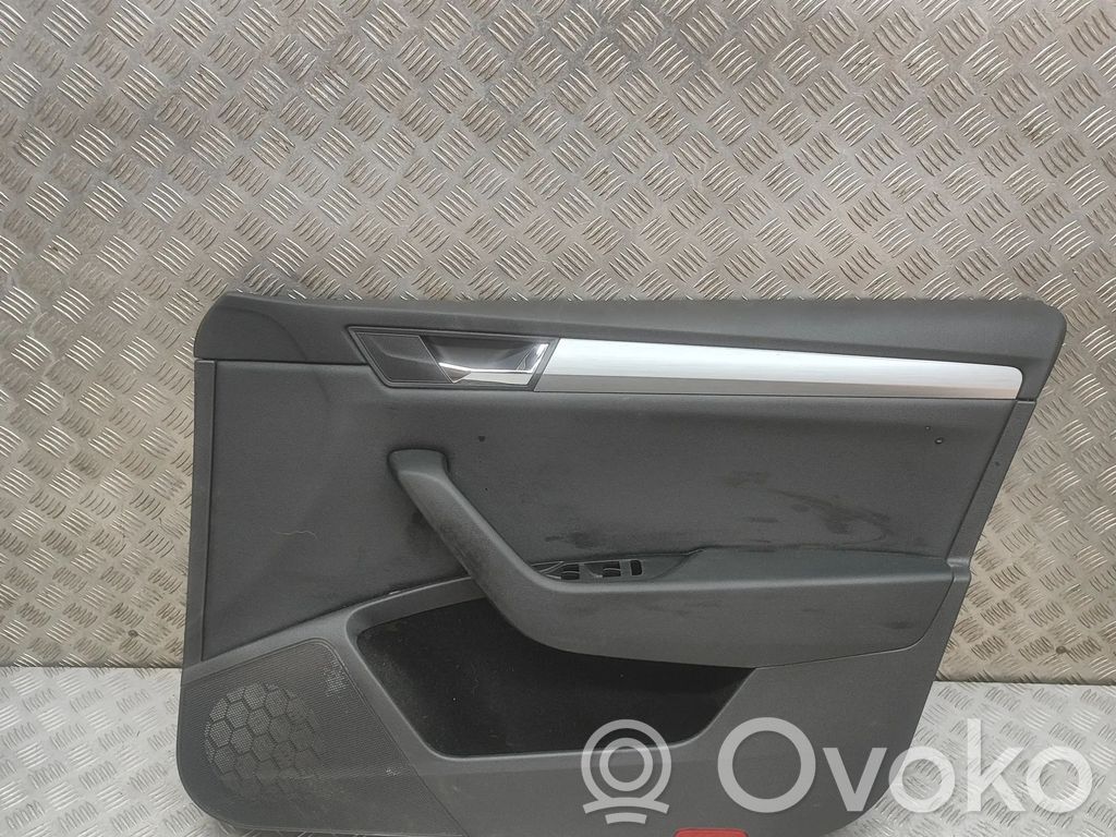 Skoda Superb B8 (3V) Panou tapițerie ușă față 