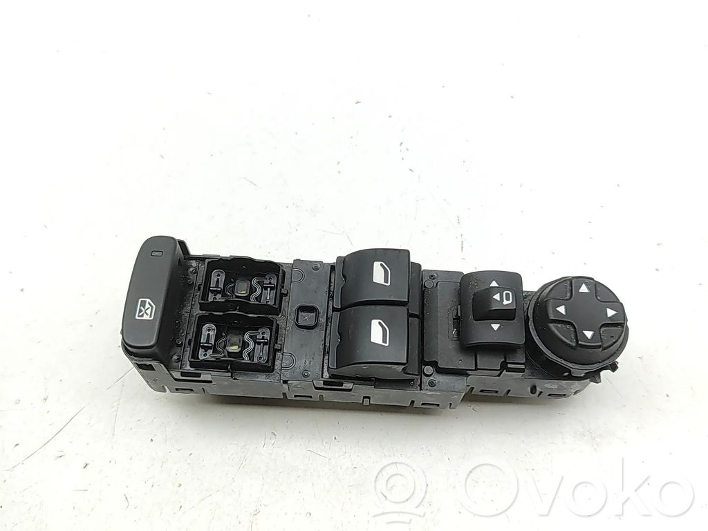 Opel Mokka B Electric window control switch 