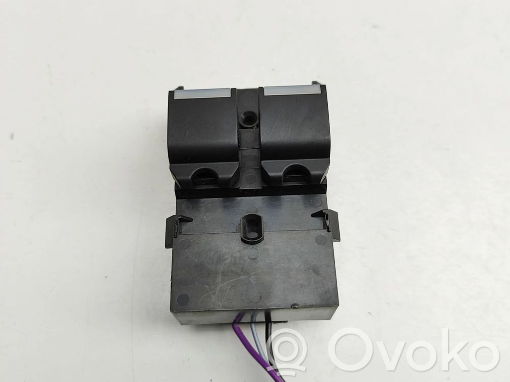 Land Rover Discovery 5 Electric window control switch 