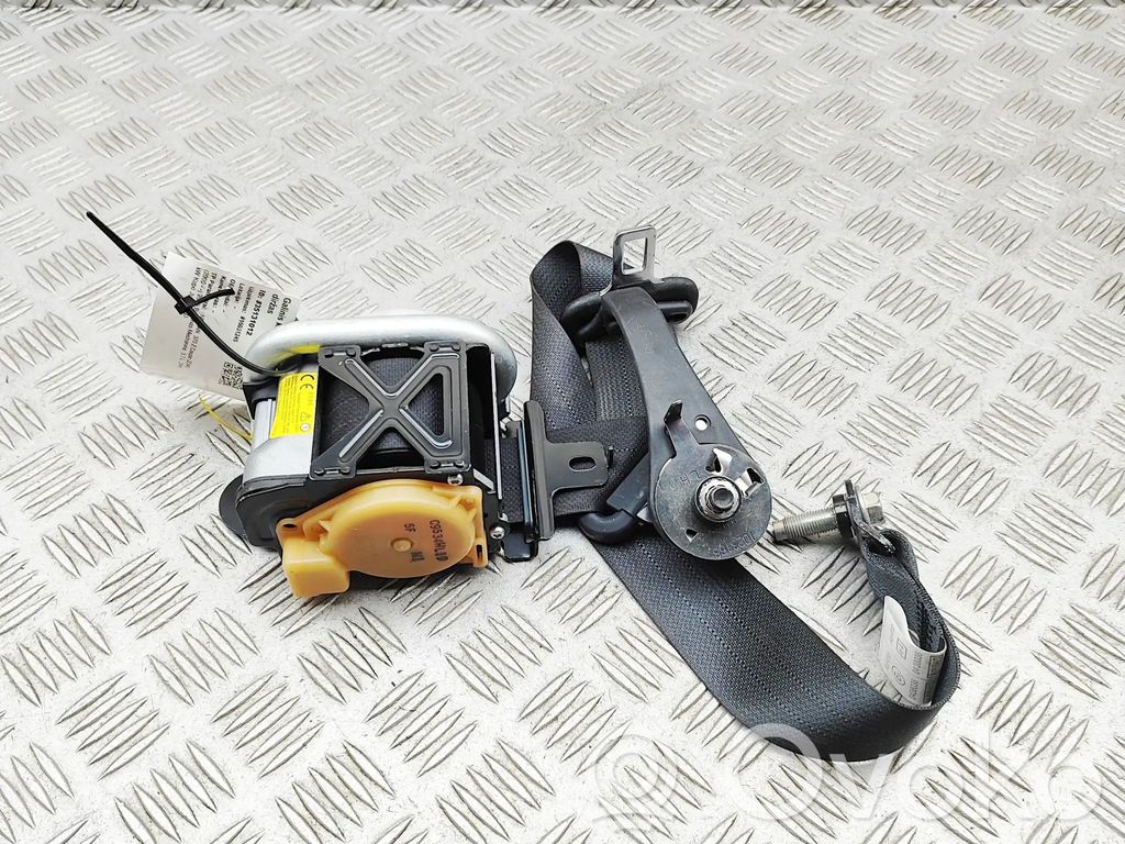 Nissan 370Z Pas bezpieczeństwa fotela przedniego 