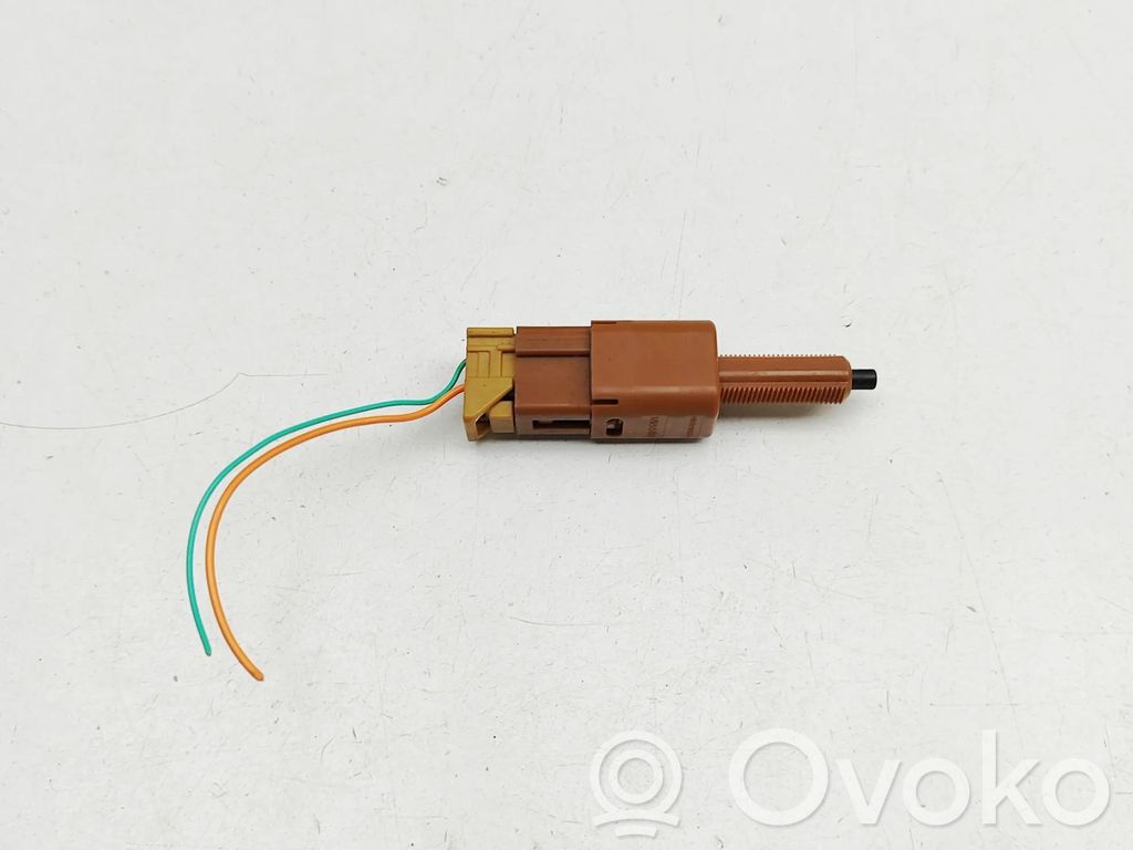 Nissan Leaf II (ZE1) Interruptor sensor del pedal de freno 