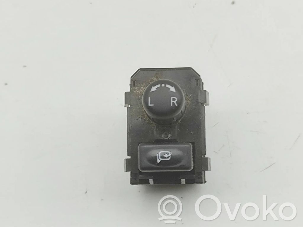 Nissan Navara D23 Interruptor del espejo lateral 