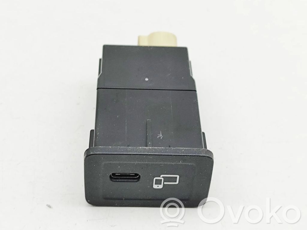 Mercedes-Benz E W213 Enchufe conector USB 