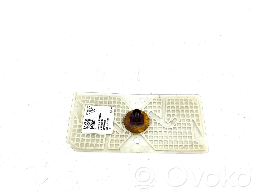 Porsche Cayenne (9Y0 9Y3) Antena GPS 
