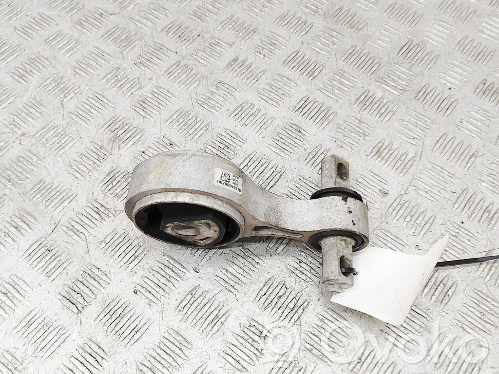 Maserati Ghibli Engine mount bracket 