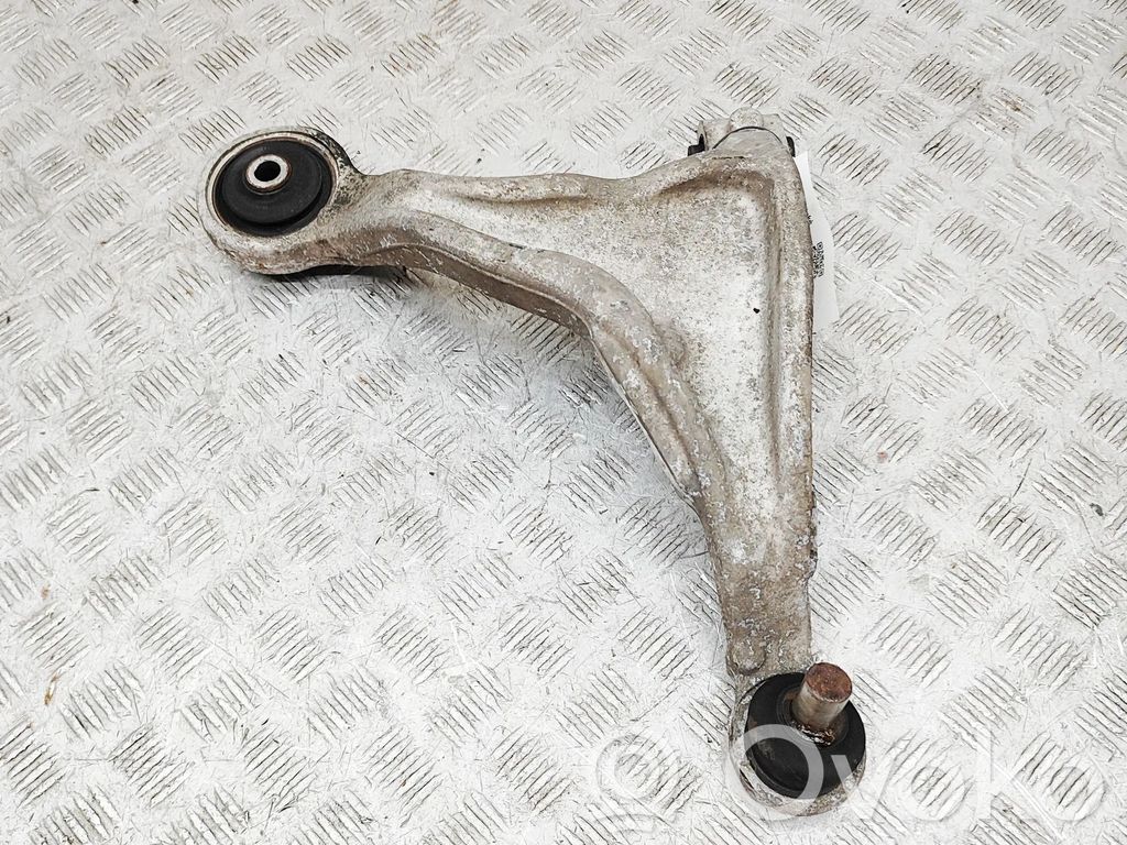 Mitsubishi Lancer Plaukti un sviras 