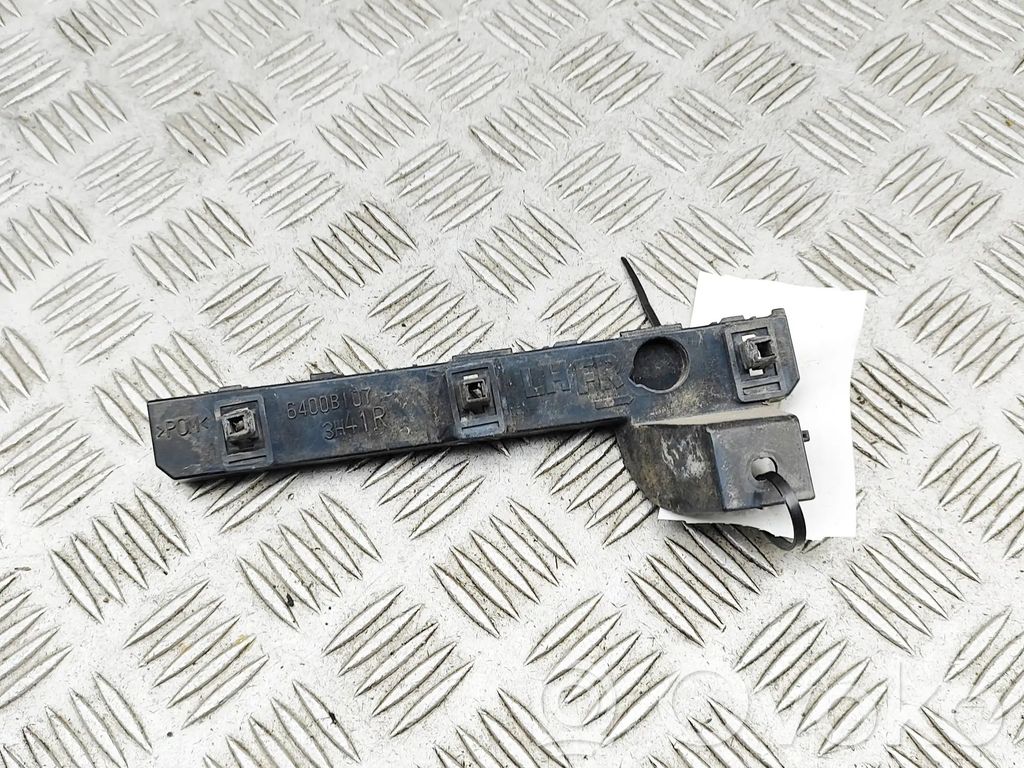 Mitsubishi Lancer Uchwyt / Mocowanie zderzaka przedniego 