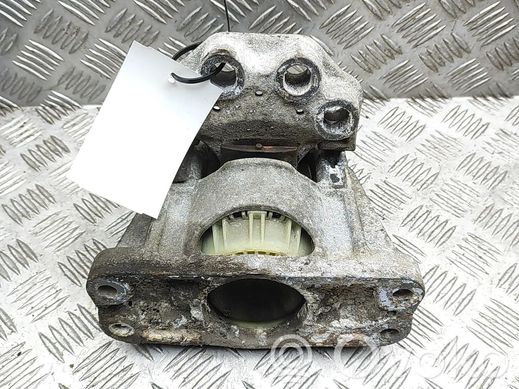 Ford Transit Dzinēja spilvens 