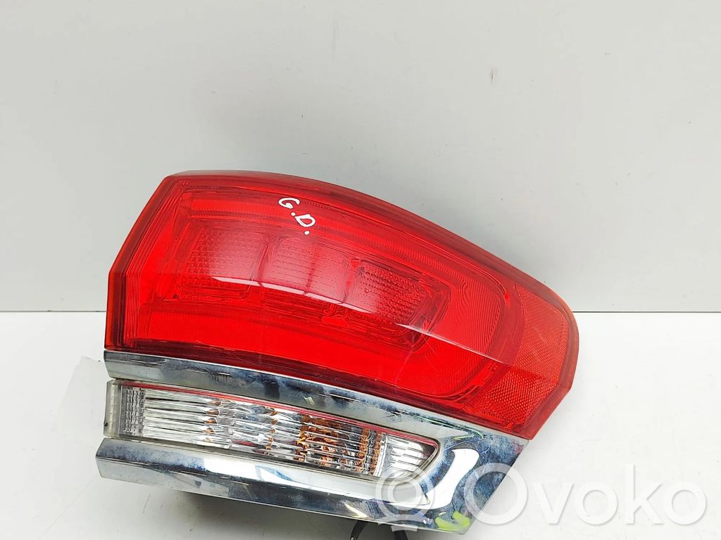 Jeep Grand Cherokee Lampa tylna 