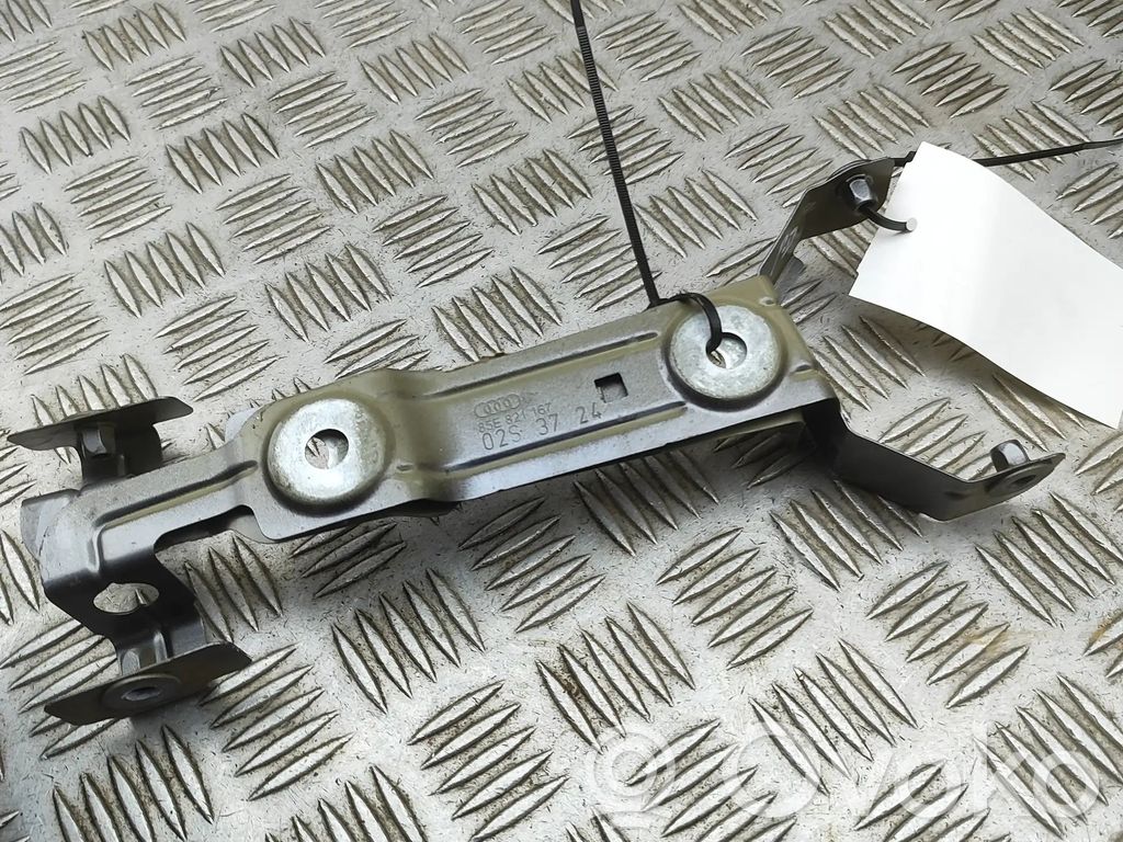 Audi A6 etron 85E Fender mounting bracket 
