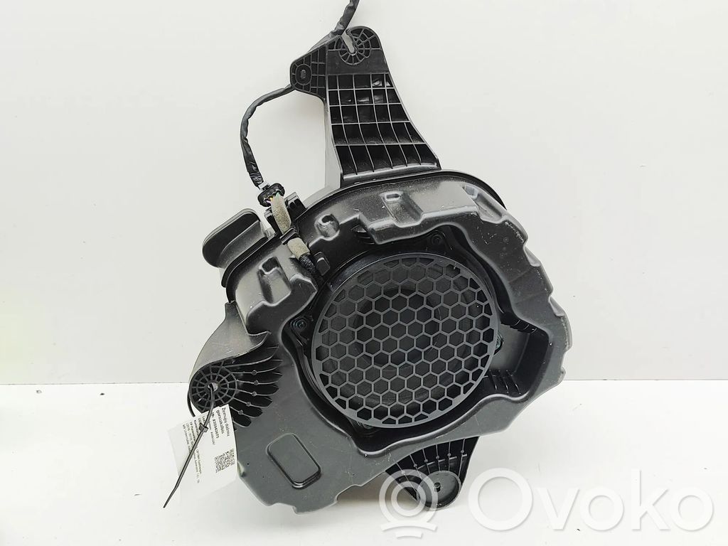 KIA Optima Subwoofer 