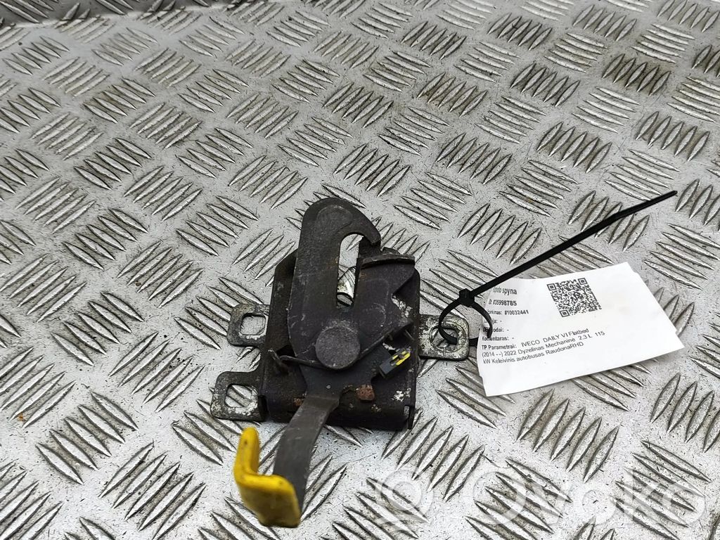Iveco Daily 6th gen Engine bonnet/hood lock/catch 