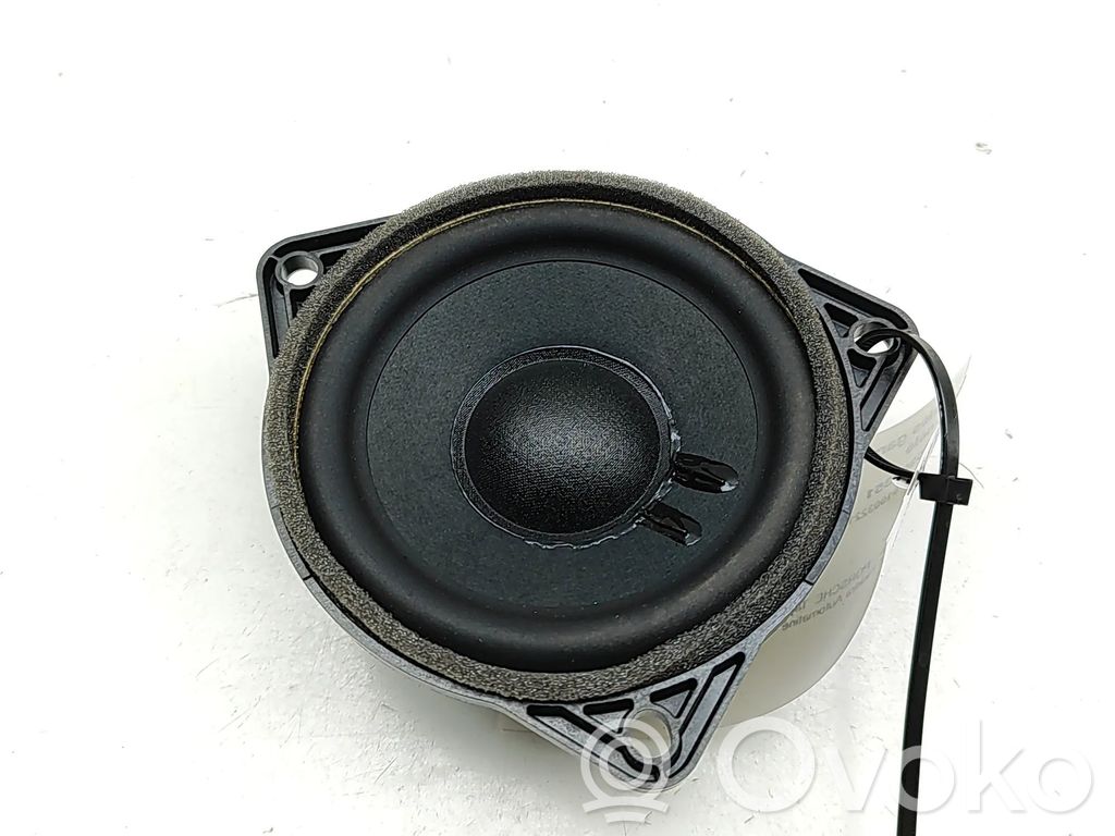 Porsche Taycan 9J1 Altavoz del panel