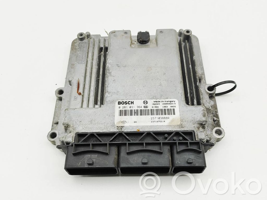 Opel Vivaro Engine control unit/module 