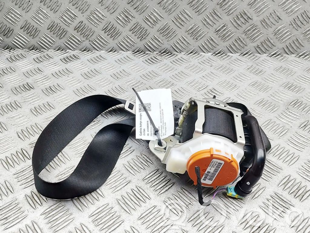Mercedes-Benz EQA Cinturón delantero 