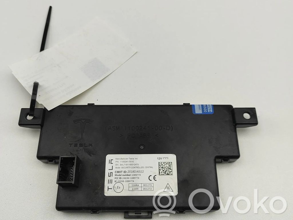 Tesla Model 3 Door central lock control unit/module 