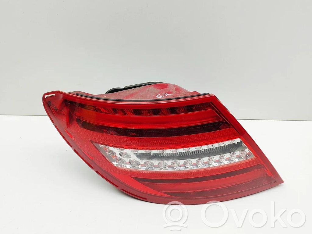 Mercedes-Benz C W204 Luci posteriori