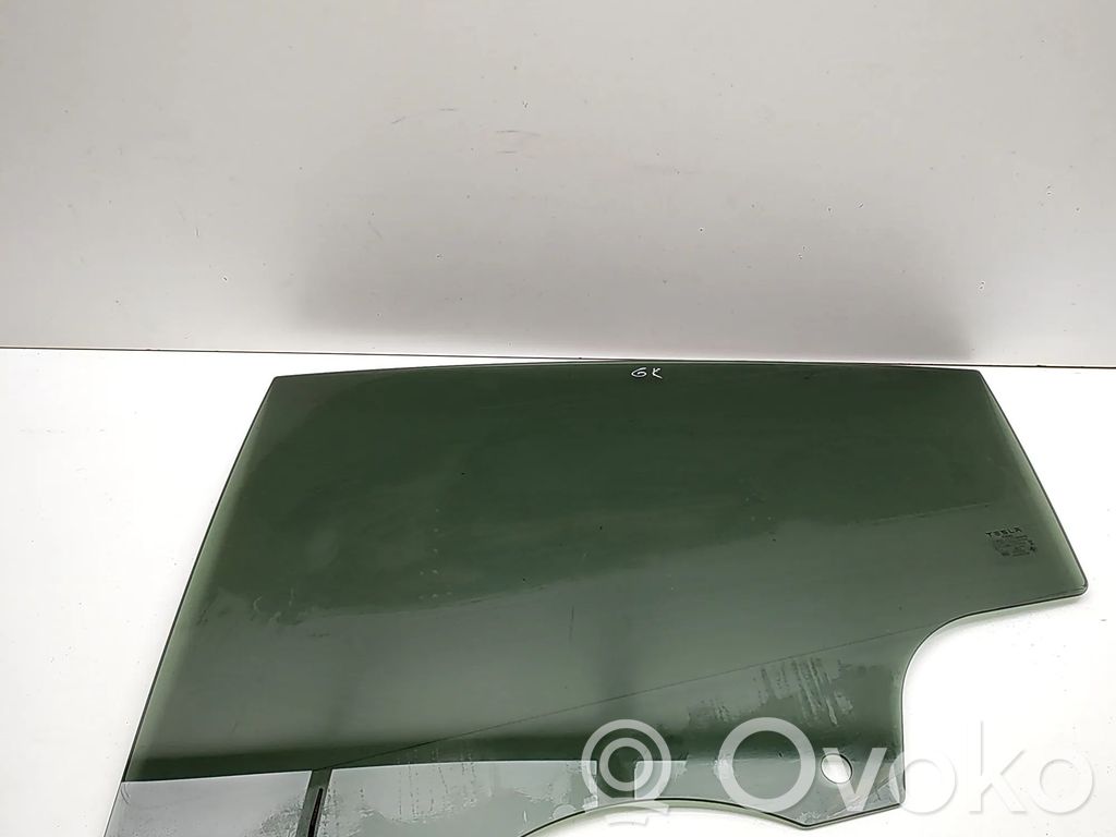 Tesla Model Y Juniper Luna de la puerta trasera