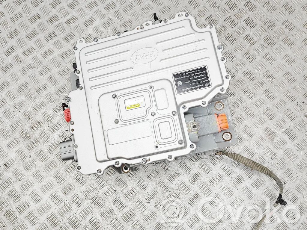 BYD Atto 3 Inversor/convertidor de voltaje 