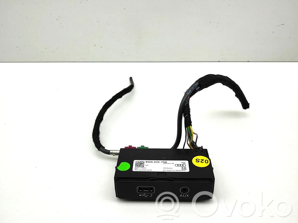 Audi Q5 SQ5 FY Enchufe conector entrada auxiliar 