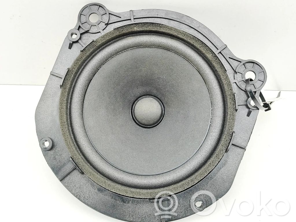 Altavoz de la puerta trasera   105070900B