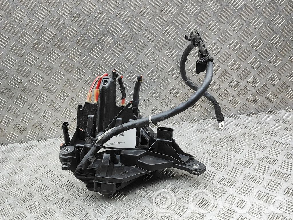 Mercedes-Benz E W238 Releu control curent 