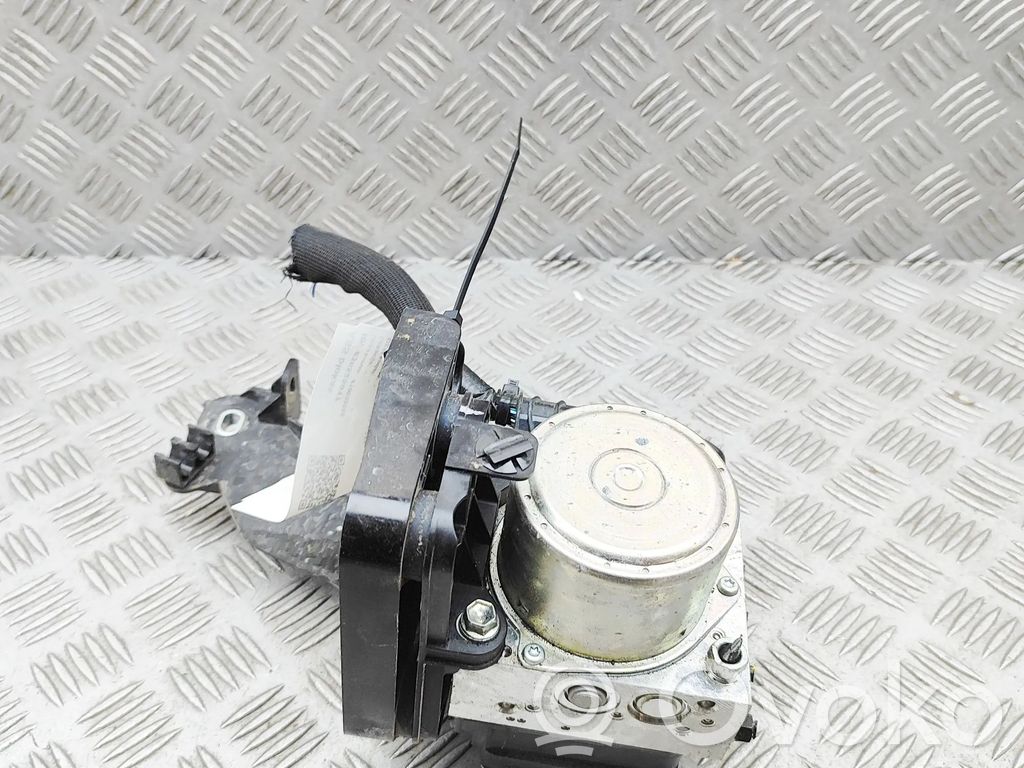 Toyota bZ4X Bomba de ABS 