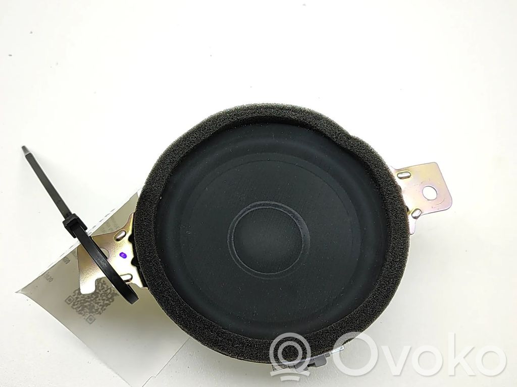 Genesis GV70 Altavoz del panel