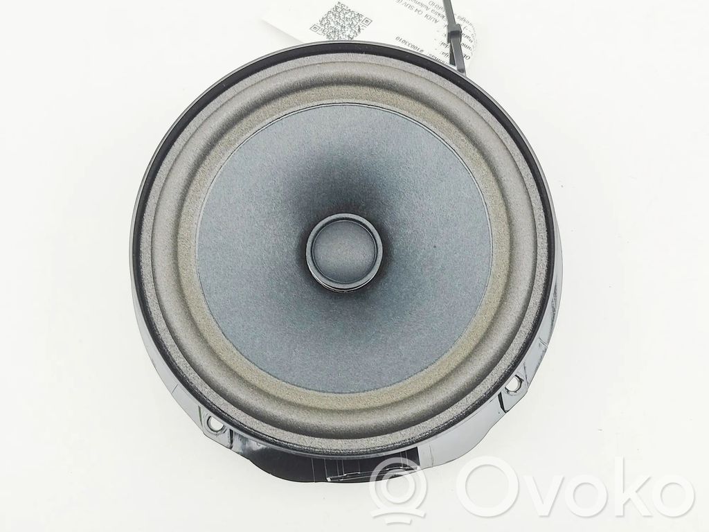 Difuzor ușă spate   11A035710