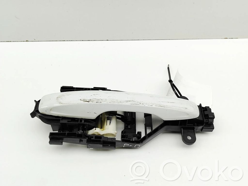 Volvo XC60 Manecilla externa puerta delantera 